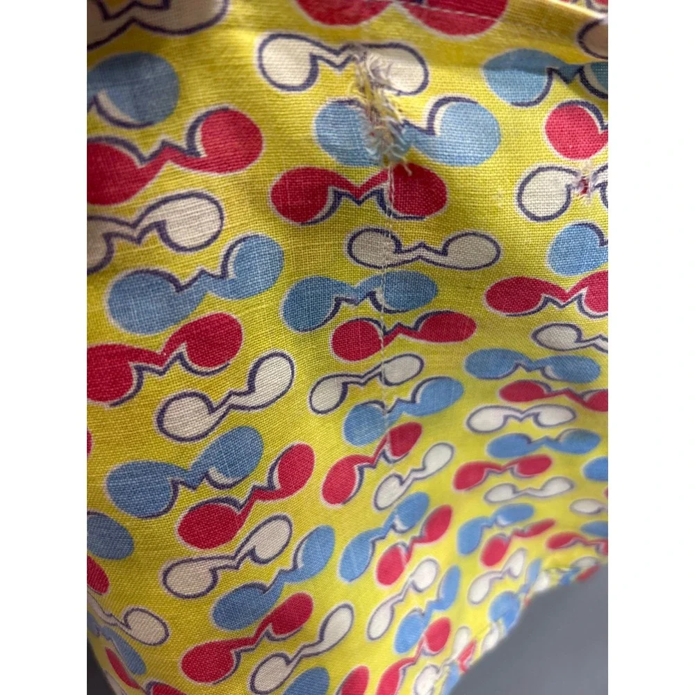 Vintage 1960s Yellow Novelty Print Smock Apron Front Pockets Tie Back Retro MCM